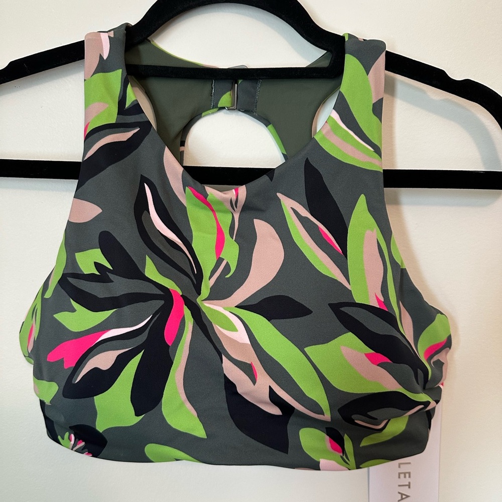 NWT ATHLETA MALDIVES BRA CUP BIKINI TOP. SIZE US 34B/C